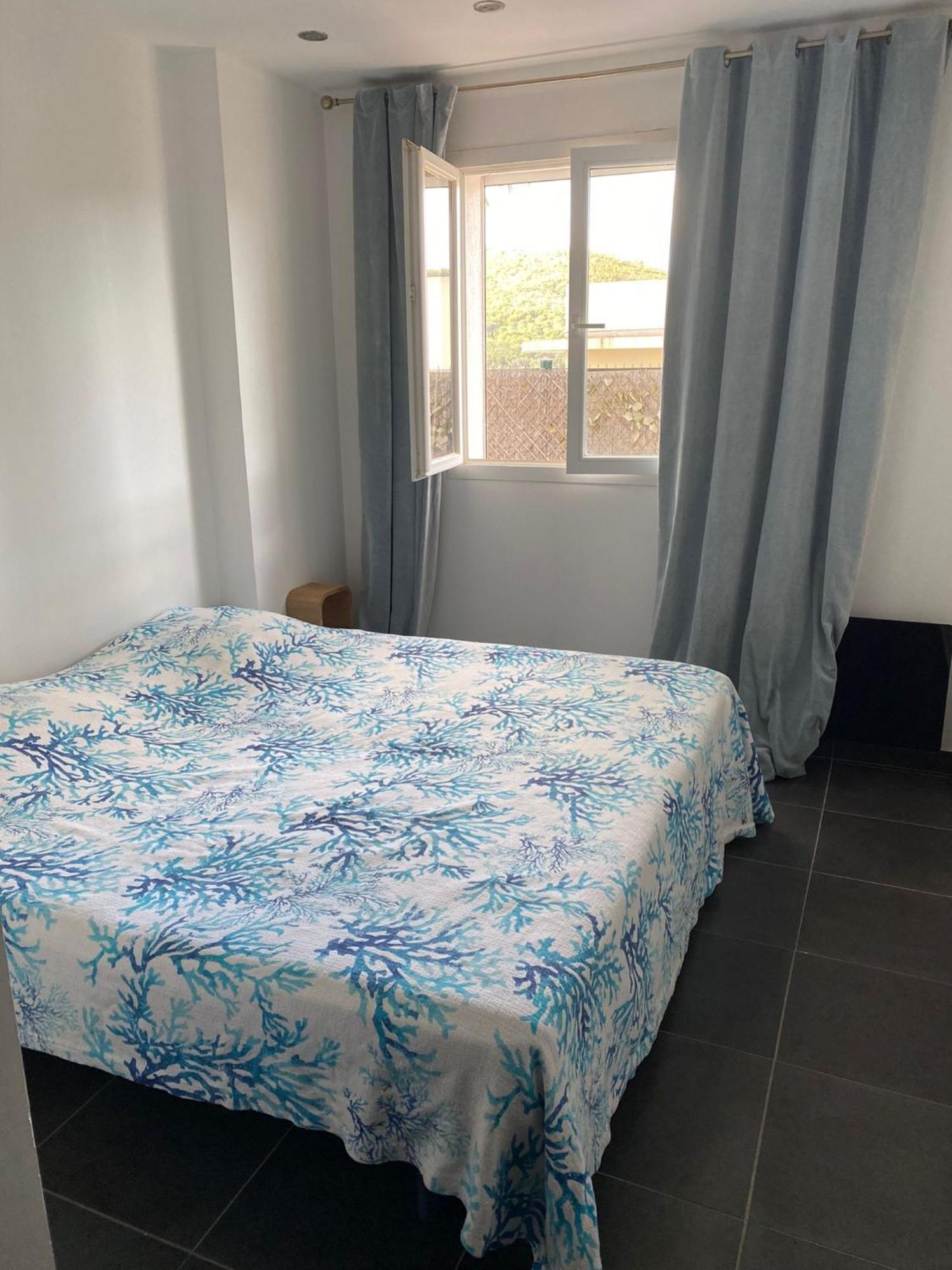 Appartement Neuf, 2 Chambres, Terrasse Plein Sud A サント・マキシム エクステリア 写真